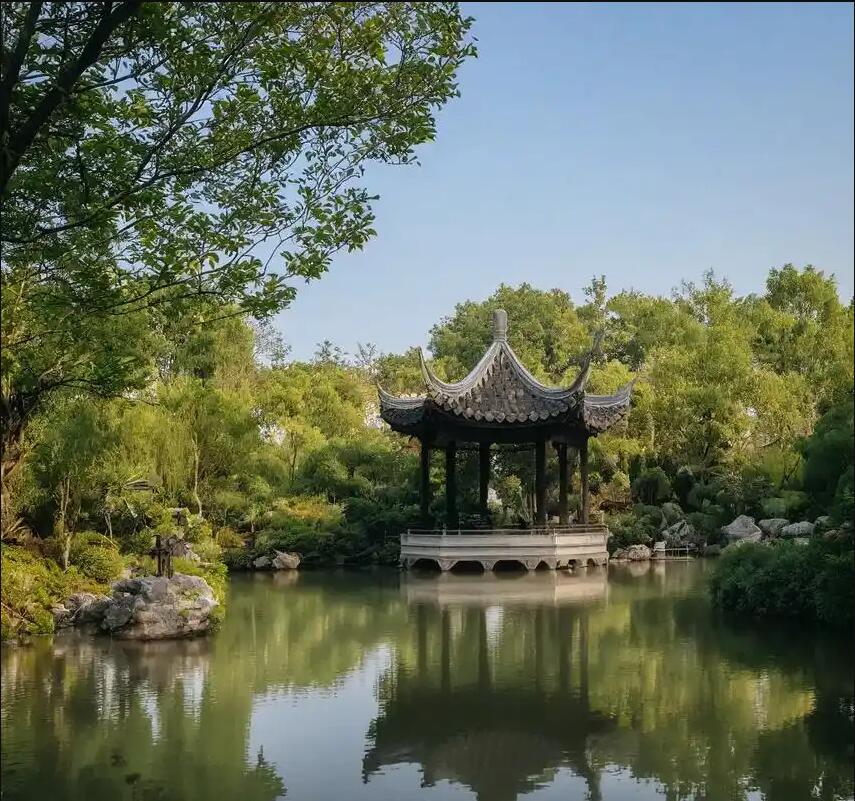 雨花区凌乱宾馆有限公司